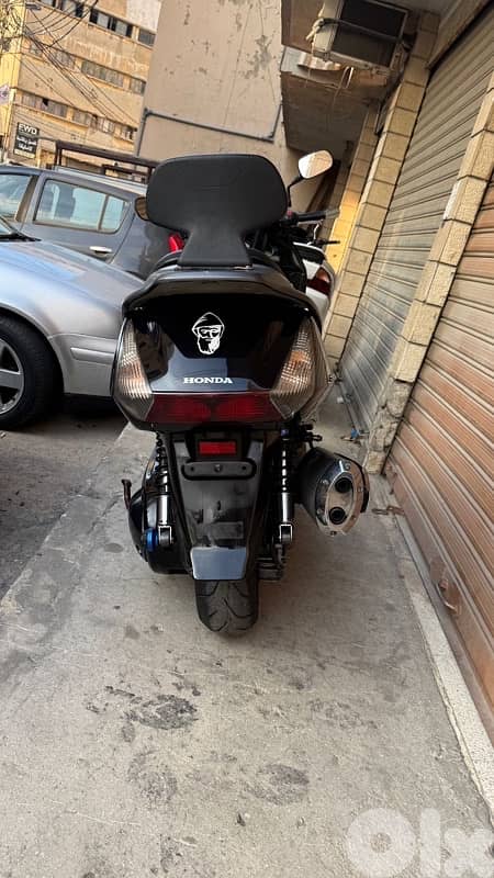 SilverWing 600cc CRYSTAL 4