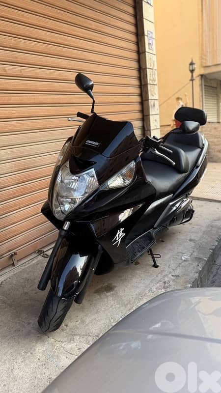 SilverWing 600cc CRYSTAL 5