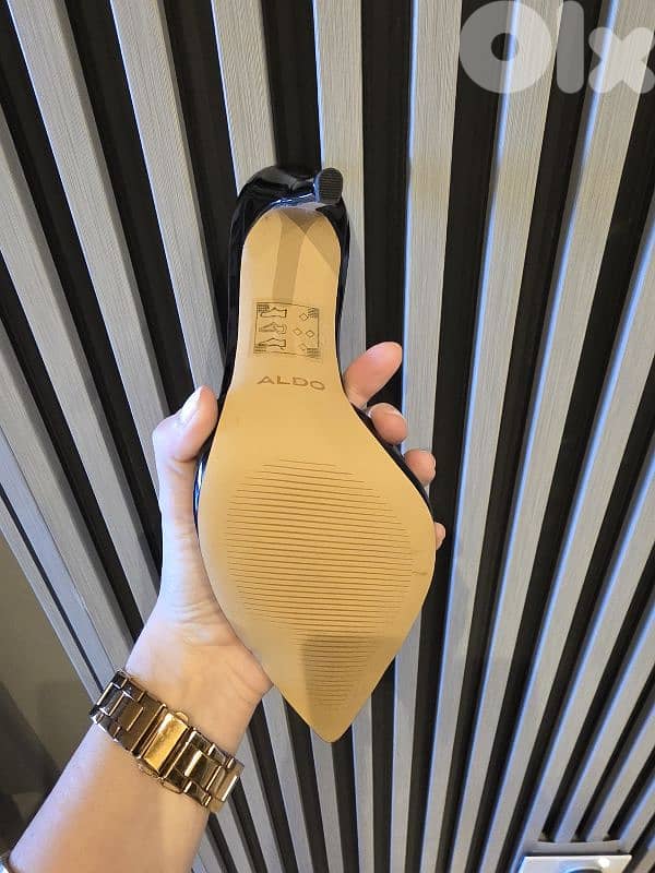 Aldo Shoes NEW 3
