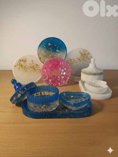 Custom Resin Coasters, Trays & Jars!