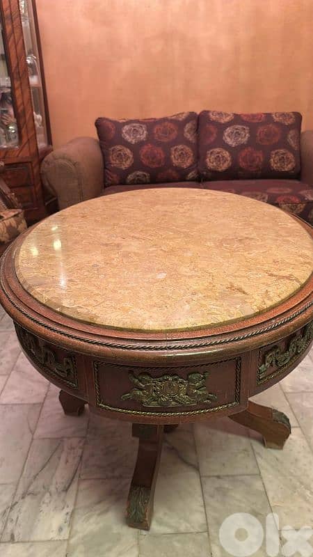 طاولتان رخام 3