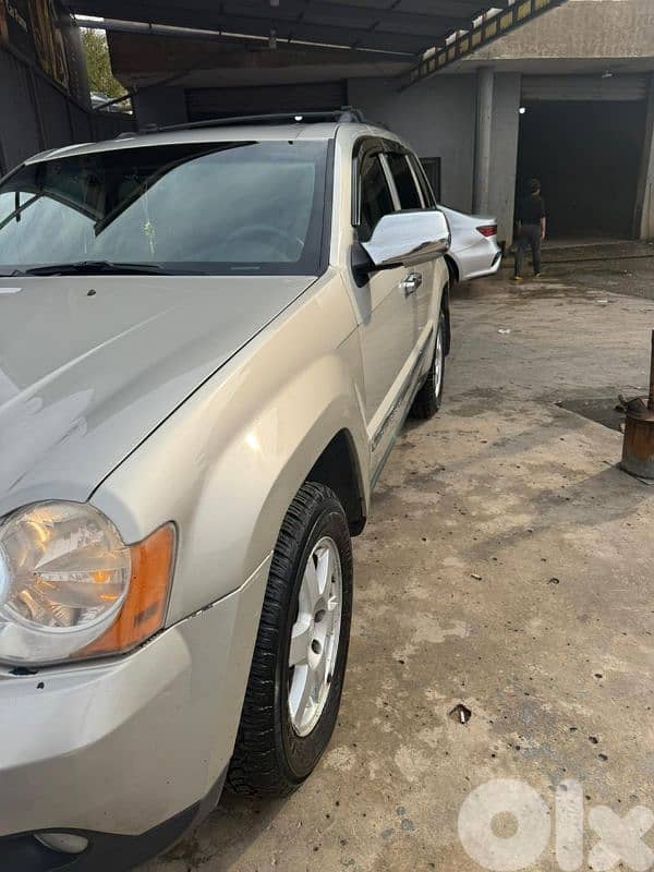 Jeep Cherokee 2010 0