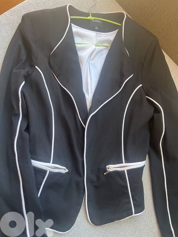 XOXO black and white blazer 0