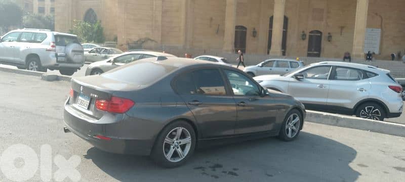 بي ام دبليو الفئة 3 2012 0