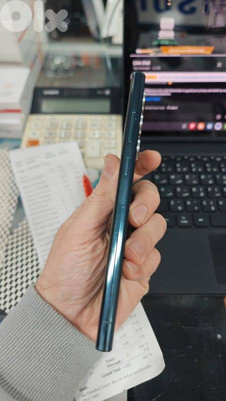 Samsung Galaxy S22 Ultra trade on S23 Ultra or S24 Ultra + Money 2