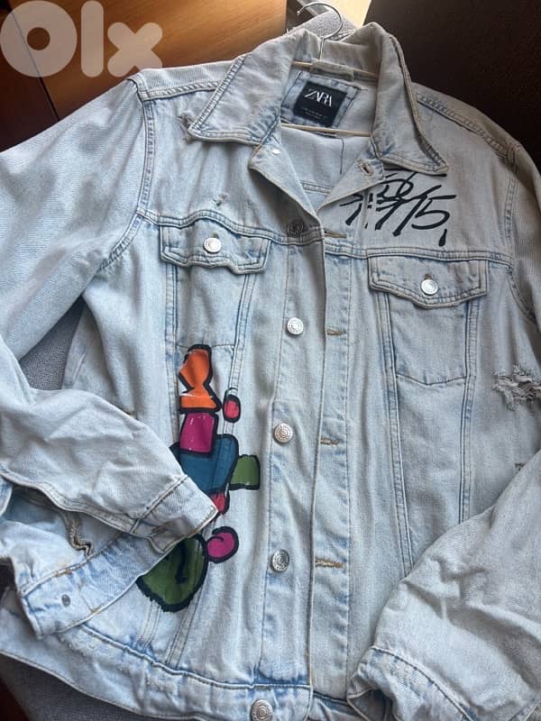 Zara graffiti denim jacket 0