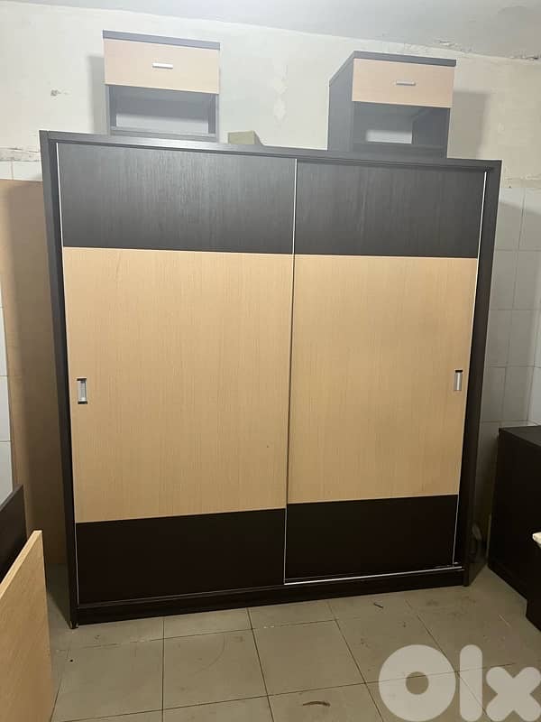 غرفة نوم شغل بيوتي هم شبه جديدة مستعملة شي بسيط 2