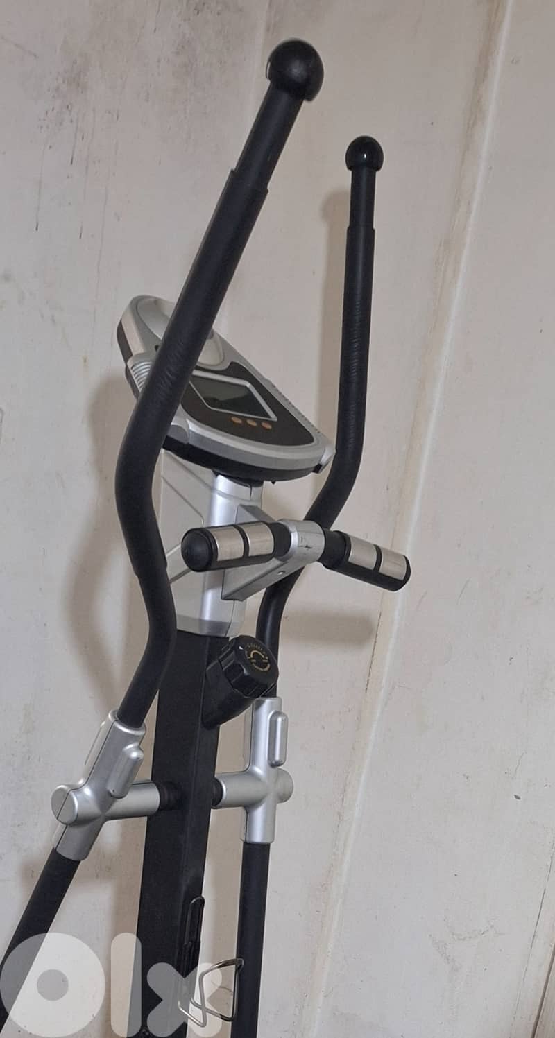 New elliptical body system b 120$ 1