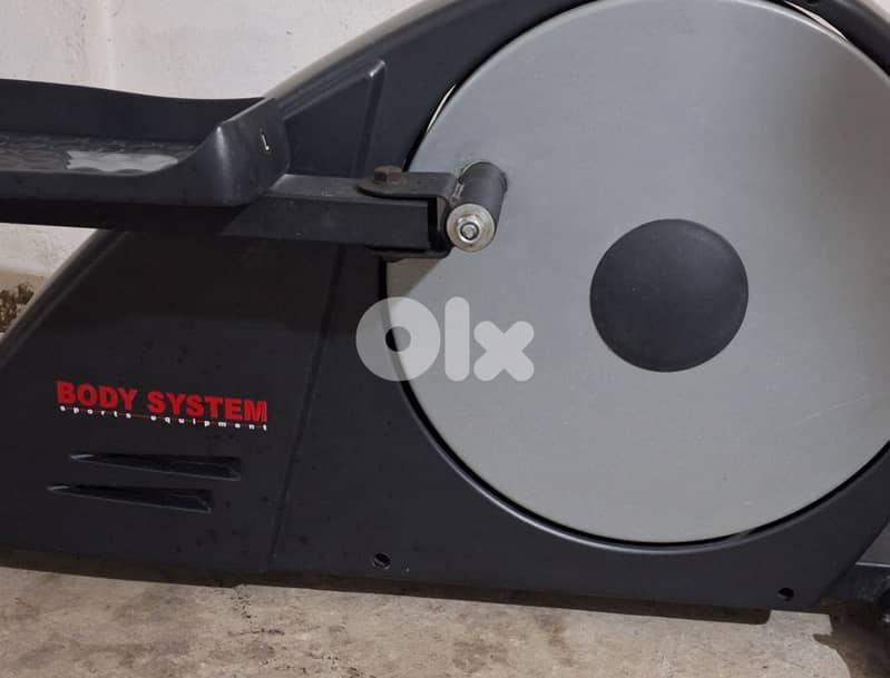 New elliptical body system b 120$ 2