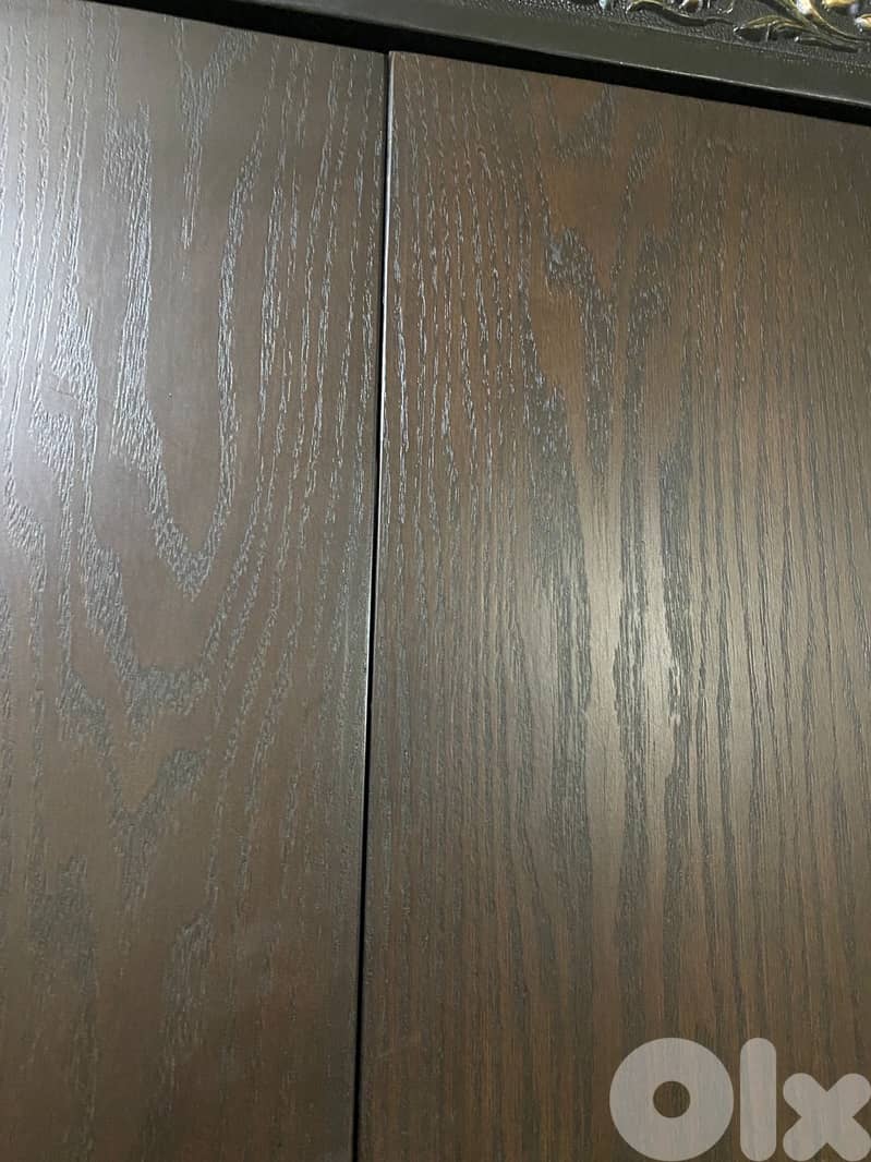 اوضة نوم شغل توصاية خشب زان ولاتي ملبسة قشرة 8