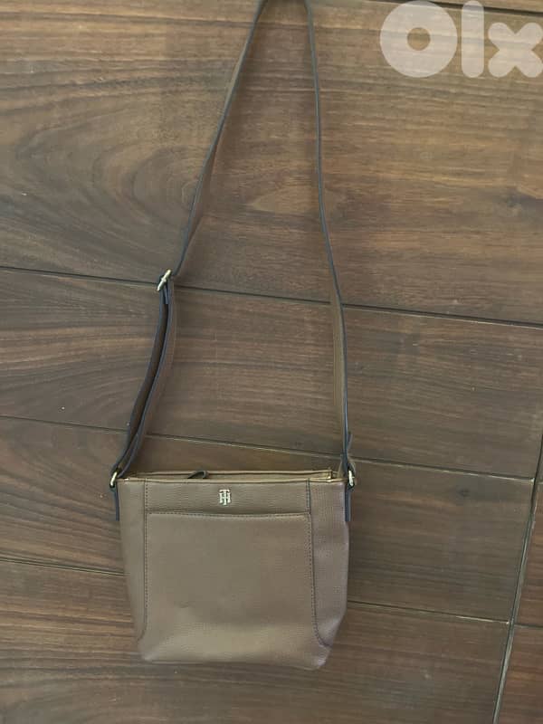 Tommy Hilfiger camel small bag 0
