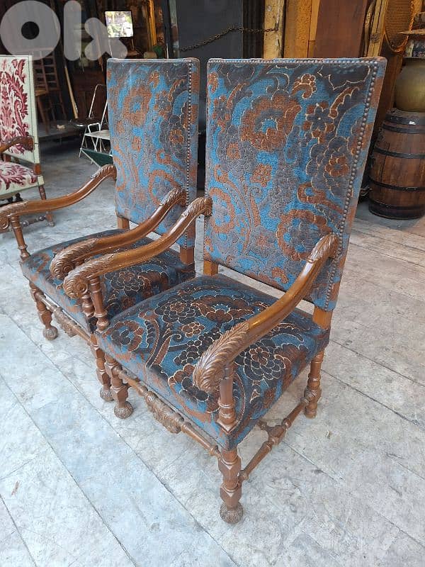 كنب فوتوي برجير عدد٢ ضهر عالي شغل فني رائع جدا 3