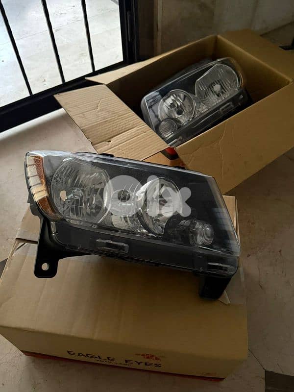 Cherokee front light eagle eyes 3