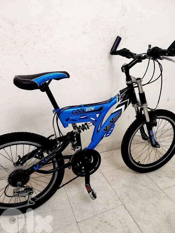 بسكليت via vento 1