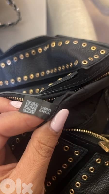 Michael Kors medium shoulder black bag 2