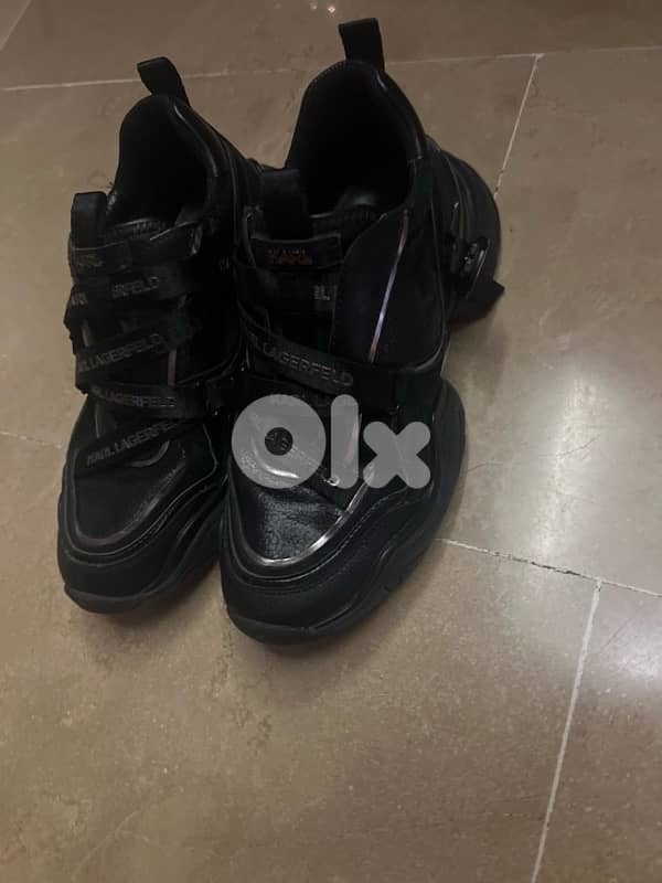 Karl Lagerfeld black sneakers 0