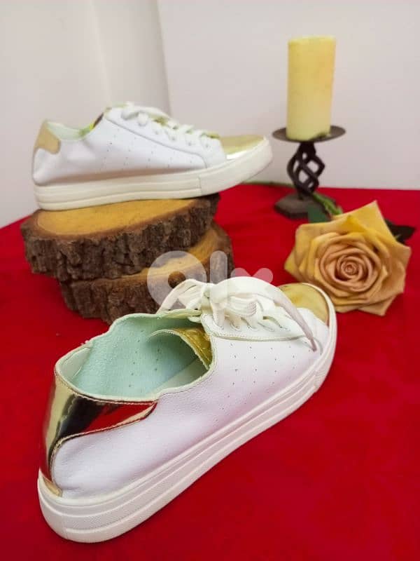 أحذية نسائية قياسات و اشكال مختلغة ماركات 3