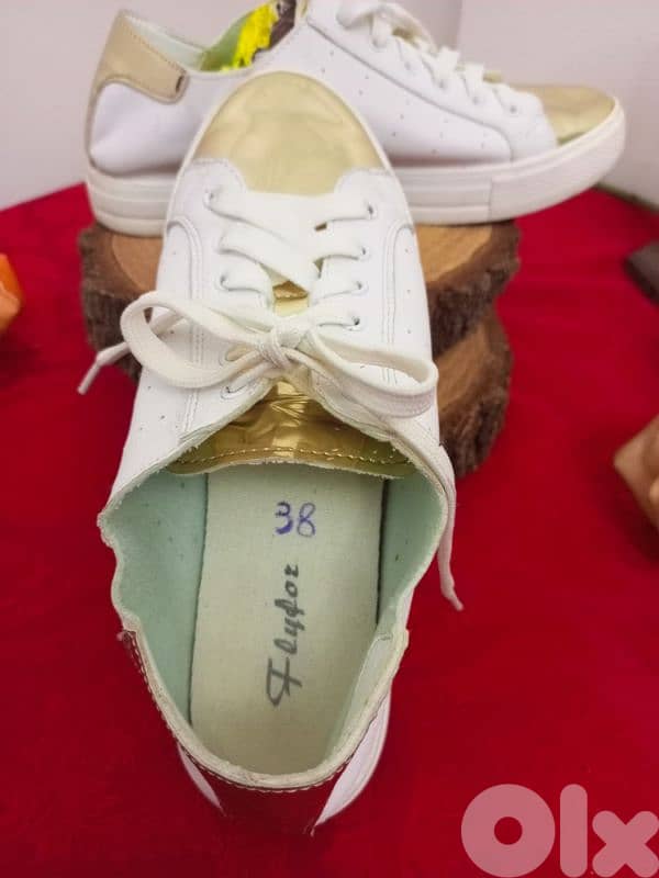 أحذية نسائية قياسات و اشكال مختلغة ماركات 4