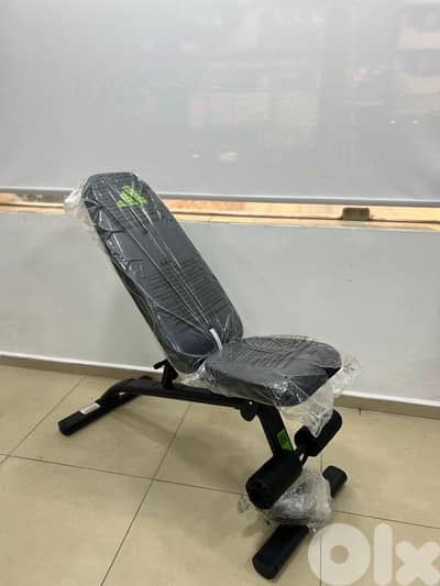 Adidas bench