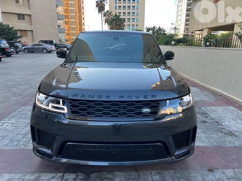 Range rover sport 2020 v8 supercharged P525 Santorini Black Metallic 0