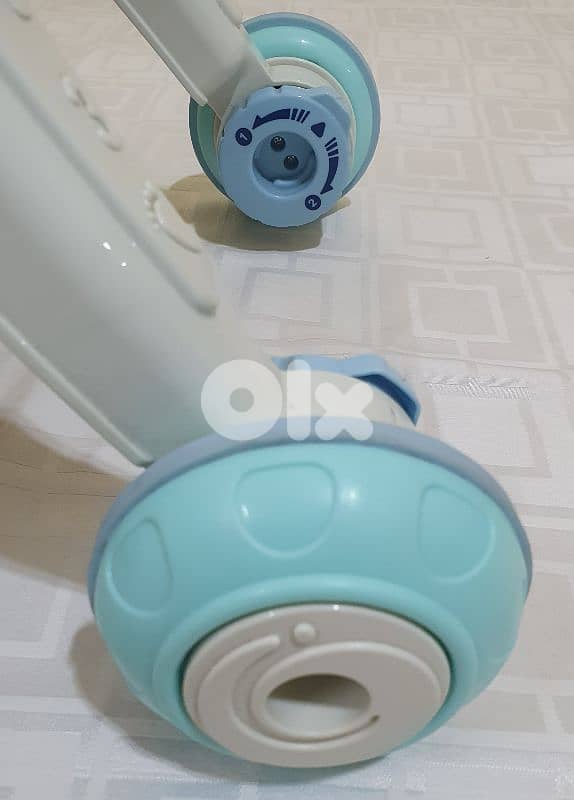 Babywalker Trottino Elephant withframe stop very gd condition like new 7