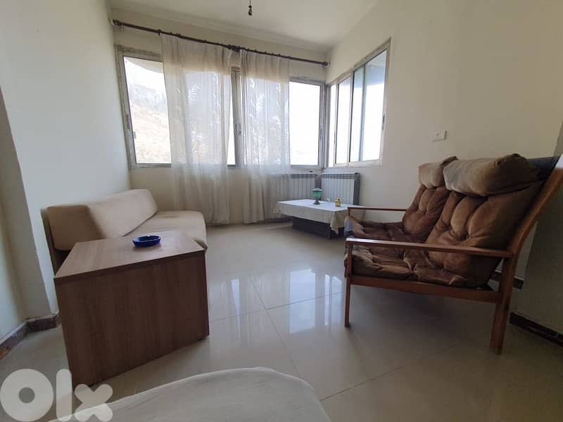 Chalet for rent in Faraya with balcony and mountain view. 1