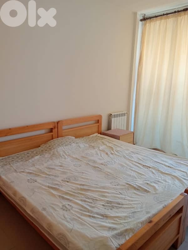 Chalet for rent in Faraya with balcony and mountain view. 2