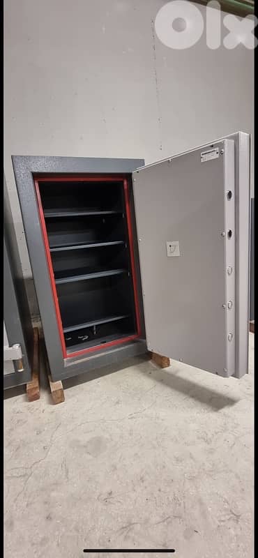 robberechts type 5 safe خزنة 1
