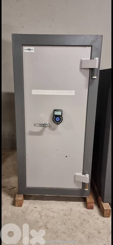 Robberechts safe type 6 خزنة 0