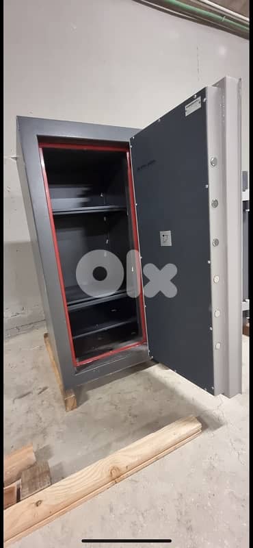 Robberechts safe type 6 خزنة 1