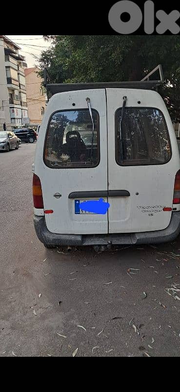 Nissan Van 1999 0