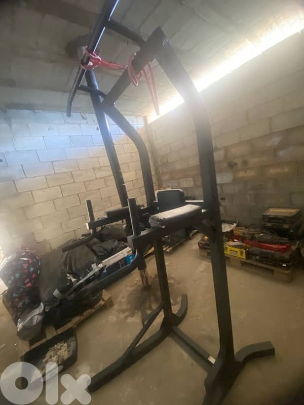 power tower pull up dips 1