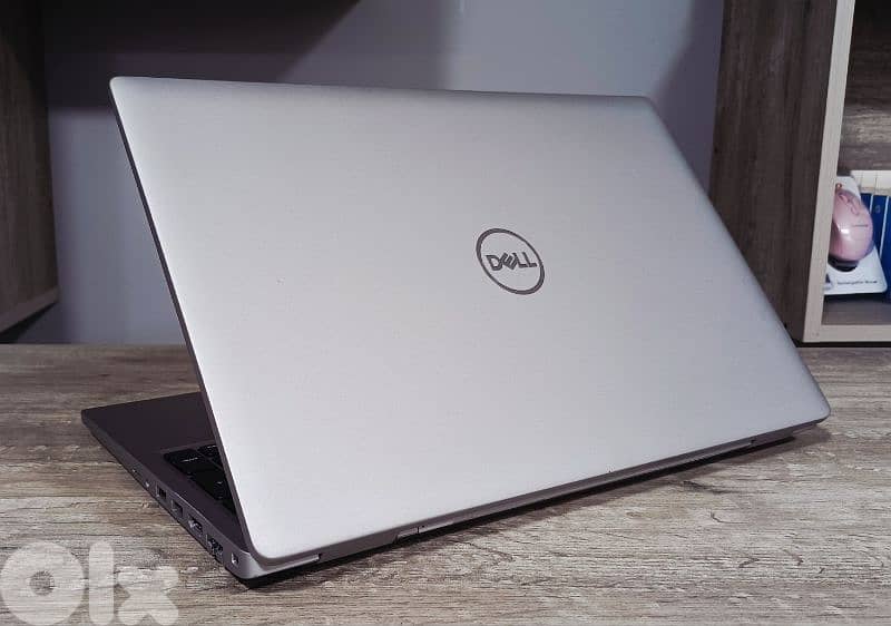 GREAT LAPTOP dell latitude - i7 gen 11 - 512 nvme - 16 ram - iris Xe 9