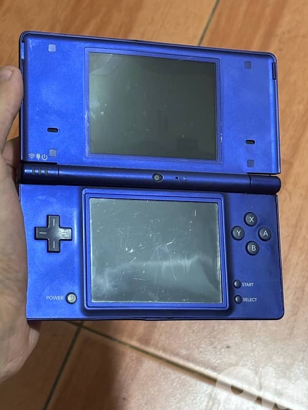Nintendo DSi working, need screen replacement 0