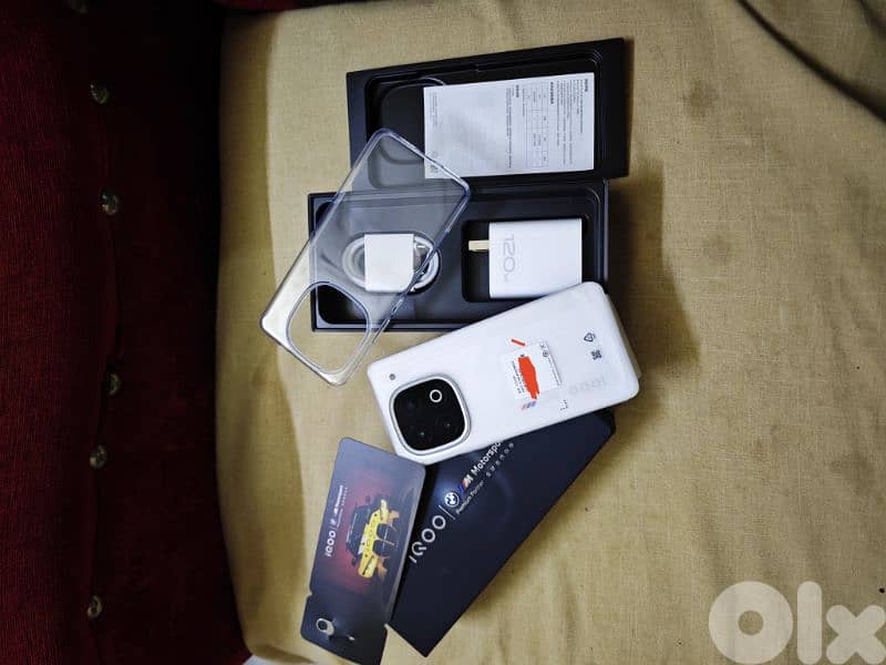 iQoo13 512G 32Ram 5G Chinese version full Arabic  Brand new / Not used 0