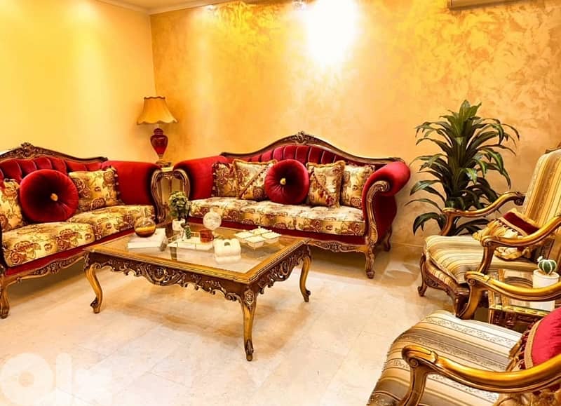 صالون كلاسيكي فاخر بحالة ممتازة خشب زان 0