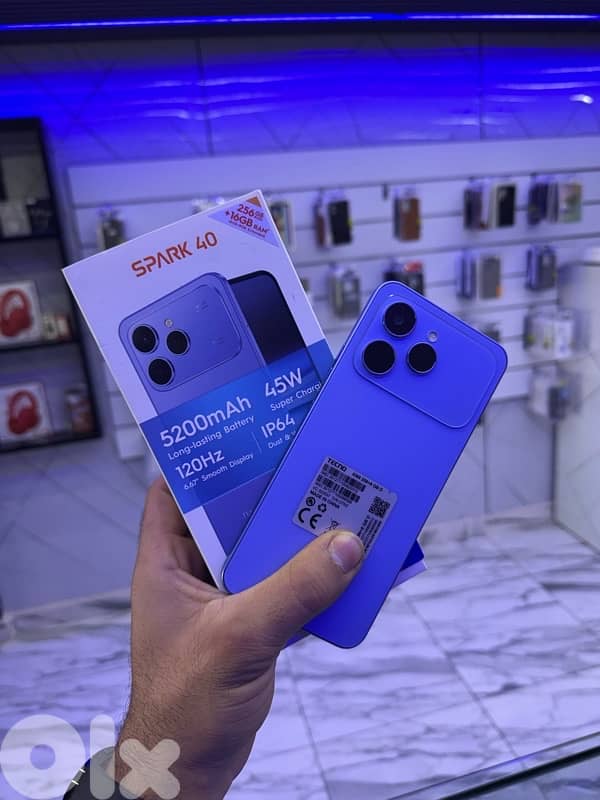 techno spark 40 جديد ٢٥٦ جيغا 0