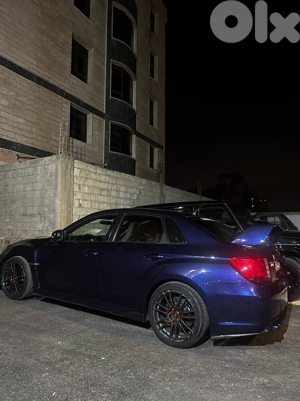 Subaru Impreza WRX STi 2011 0