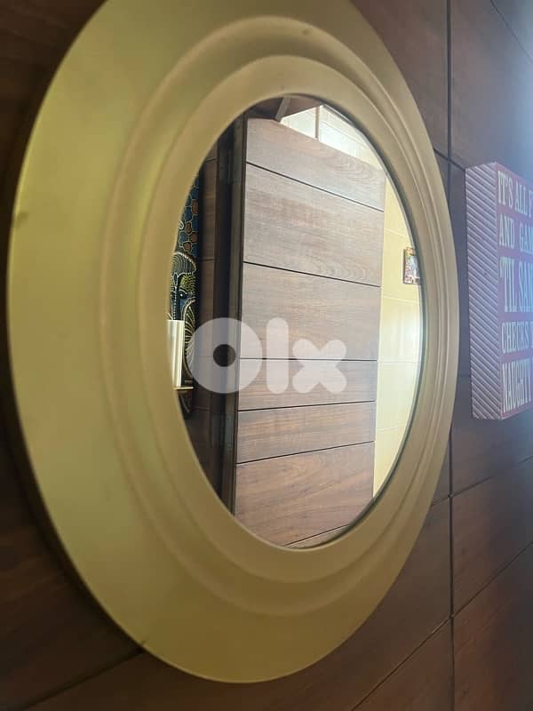 Gold circle mirror 0