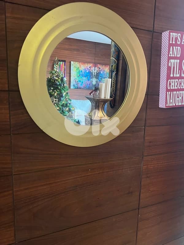 Gold circle mirror 1
