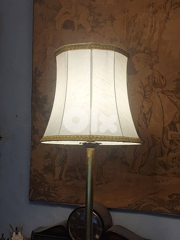 brass and wooden base floor lamp 2