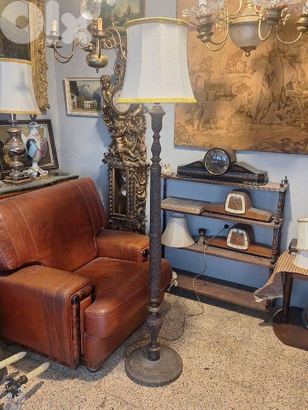 antique massif wood handmade floor lamp 1