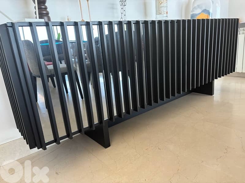 stunning gorgeous buffet 2