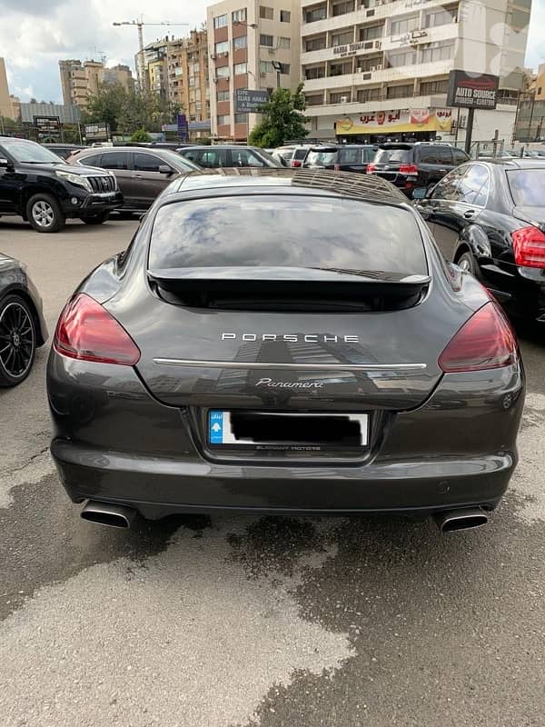 Porsche Panamera 2011 – Look GTS 0