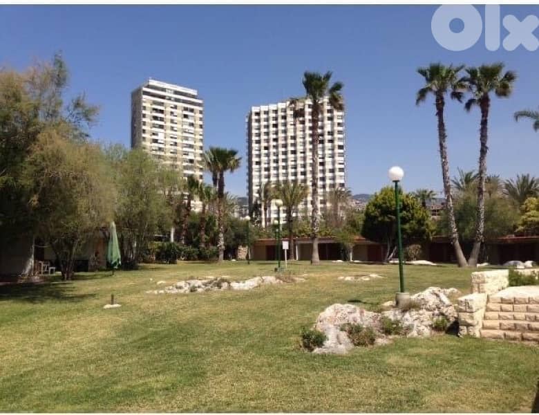 A fully furnished studio , sea view 0