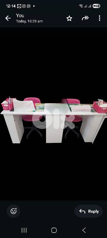 nail shop furniture & accessories for saleعفش محل للعناية بالاظافر بيع 1