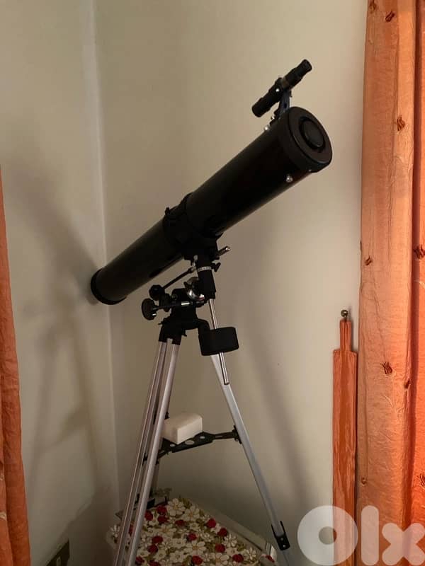 Telescope: F900/76mm 0
