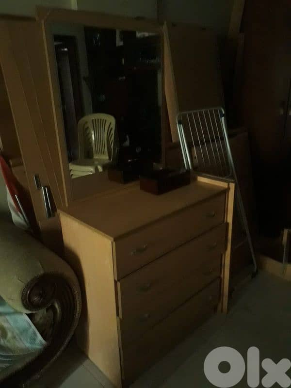 غرفة نوم للبيع بس 250$ 1