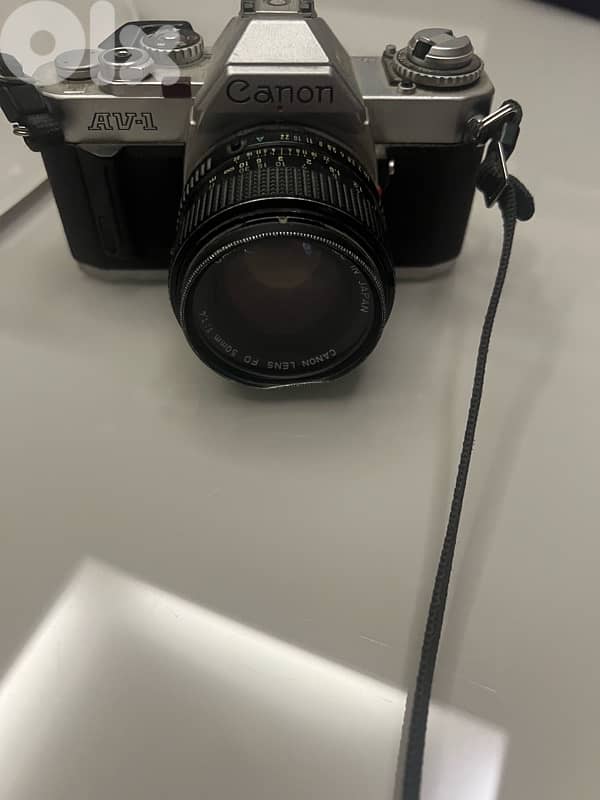 collectible vintage canon AV-1 camera 2