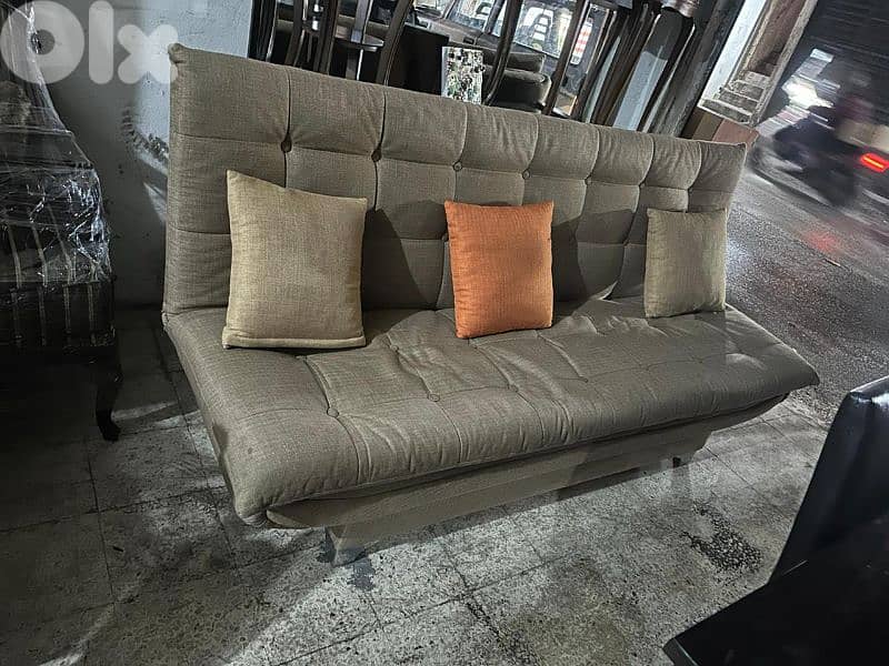 طقم كنبايات شغل توصاية بفتح صندوق وتخت ثلاث قطع 2